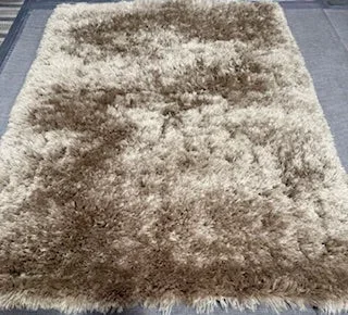 5′ x 7′ Shag Area Rug