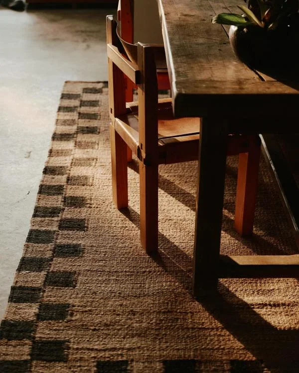 /Black Rugs