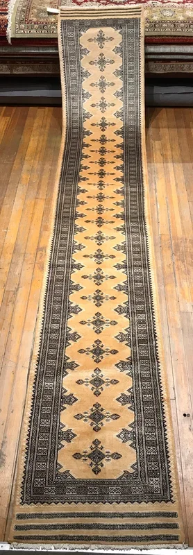 Chira Bokhara, 100% Hand-knotted Wool Pile, 15.5×2.7
