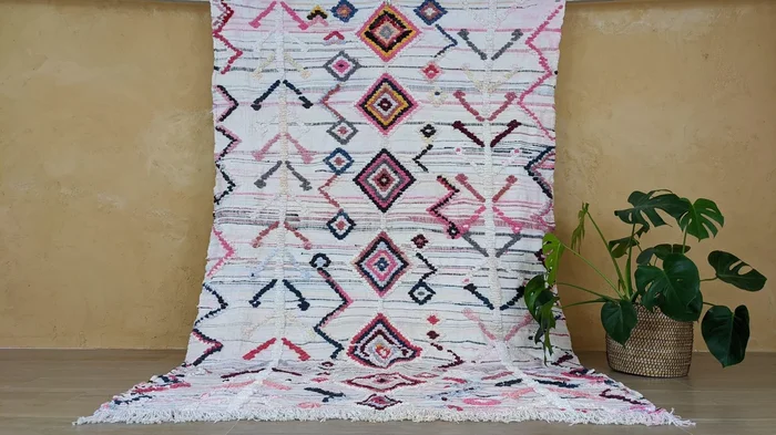 Large Boucherouite Rug, 275 x 170 cm || 9.02 x 5.58 feet