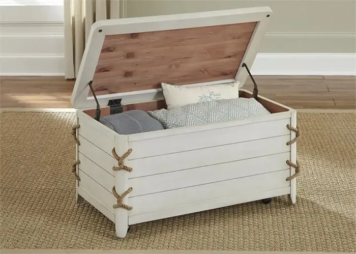Liberty Furniture – Dockside II Storage Trunk – 469-OT1012