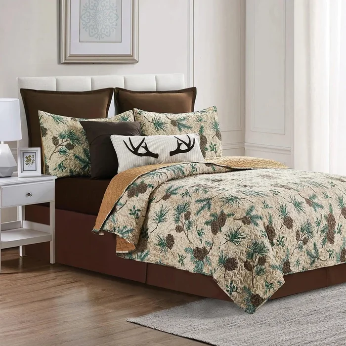 Pine Woods Quilt Set