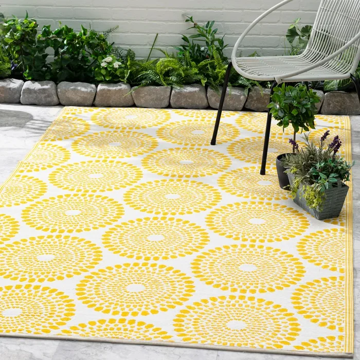 Rio – Yellow Floral Medallion Outdoor Rug for Patio