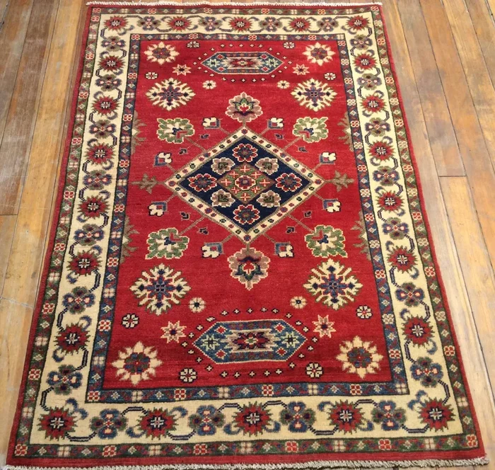 Shirvon Rug 5′ x 3′.4″