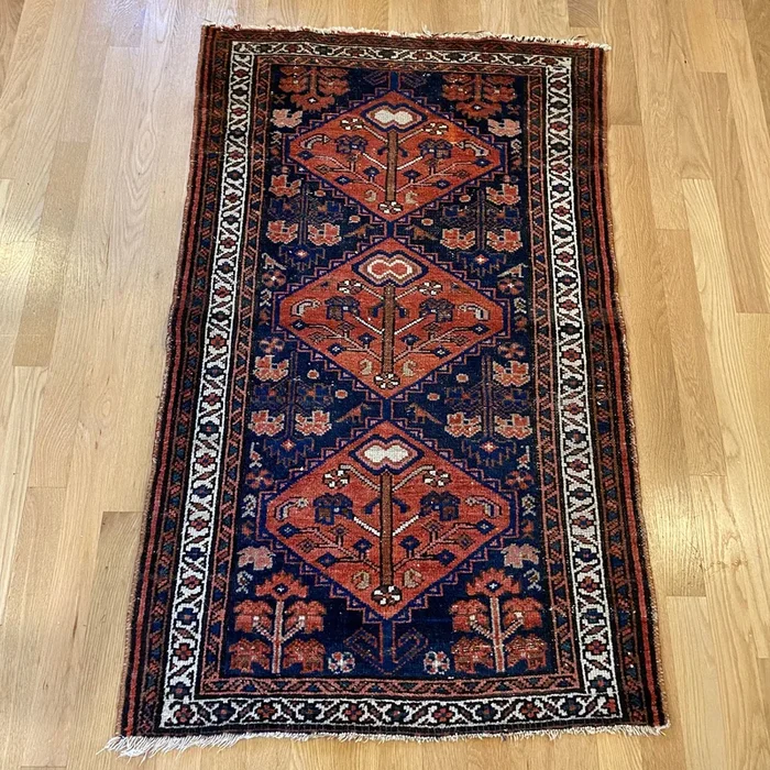 Vintage Rug, 2′ 5 x 4′ 1 Blue